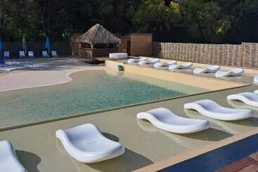 هتل Blue Dream Hamaca