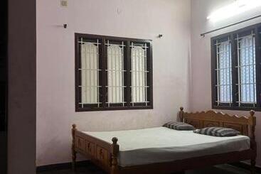 Pensão Drcottage Coutrallam