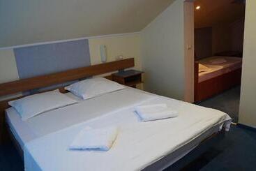 پانسیون Vila Rosa Maria