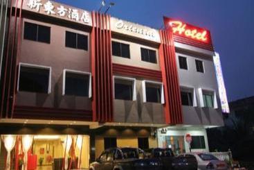 호텔 Oriental City Inn