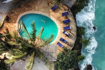 Tanzanite Beach Resort