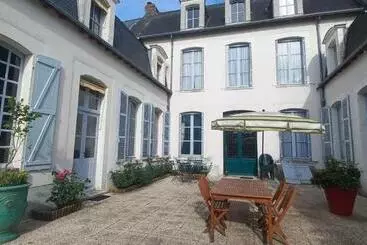 Aamiaismajoitus (B&B) Le Clos De L Ecu