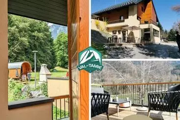 Chambre Hostel Des Combes