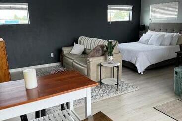 Huoneistohotelli Moon River Park Room