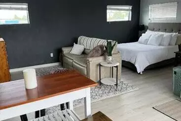 アパートホテル Moon River Park Room