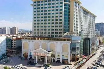 Vienna International Hotel Shenzhen North Railway Station Wanzhongcheng
