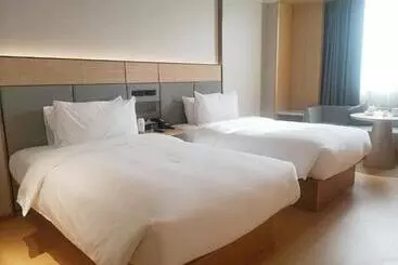 Ji Hotel Korla People S Square