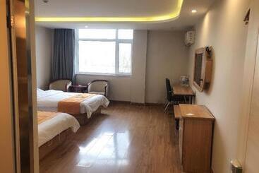 Pai Hotels Shijiazhuang Railway Station West Square