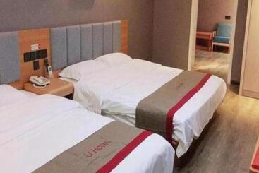 Thank Inn Hotel Jiangsu Huaian Lianshui Baiyue Square