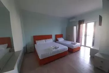 Dhanil Hotel Borsh   Himare