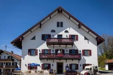 Hotelli Gasthof Zur Post Saulgrub