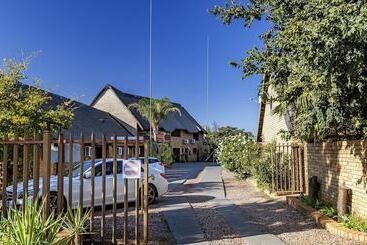 בית מלון כפרי Kuruman Inn