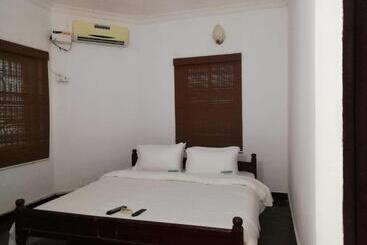 Esakki Highview Resort  Fivefalls