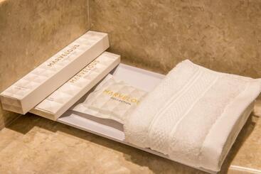 Aparthotel نورمينا