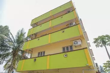 Hotel Oyo Surya Residency