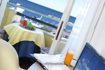Hotel Touring Spiaggia