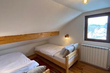 پانسیون Pubhouse & Rooms Pahulja