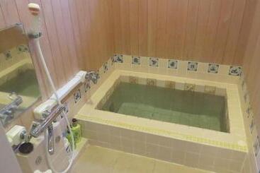 Bed and Breakfast Lake Village Donaludo Pension