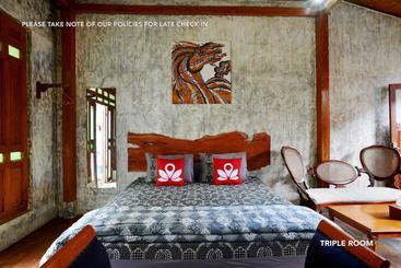 בית מלון כפרי Zen Rooms Mj Prawirotaman