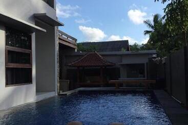 Bed and Breakfast Lazy Inn Kuta Lombok