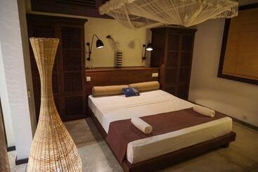 Отель Little Tamarind