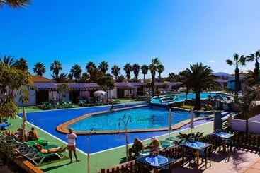 Bungalows Castillo Club Lake