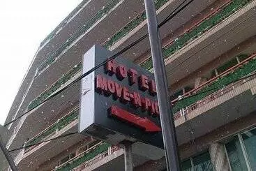 Hotel Move N Pick  Murree