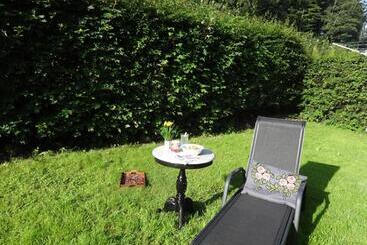 Casa Mundo Bed & Breakfast