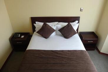 هتل Costa Pacifico Express