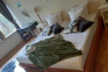 Klintholm B & B Bistro