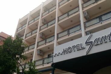 Hotelli Santur