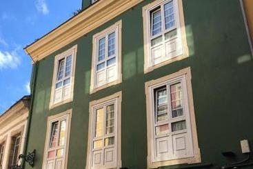 Escuder Apartamentos Turísticos