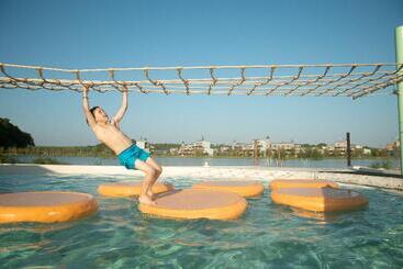 Hotel Center Parcs Villages Nature Paris