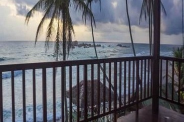 호텔 Heaven Seven Hikkaduwa