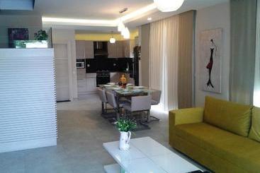 Hotel Lighthouse Lydia Villas