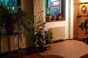 Hotel Bistro Pension La Teleferic