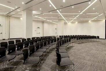 هتل Ramada Encore By Wyndham Puebla