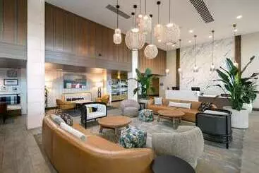 Hotelli Inn At The Pier Pismo Beach, Curio Collection By Hilton