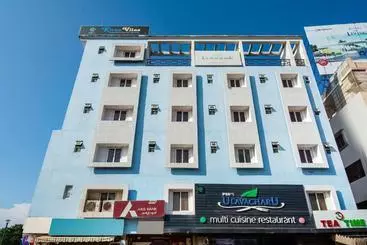 Hotel Kiran Vilas International