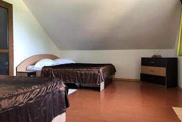 فندق Lacul Racilor