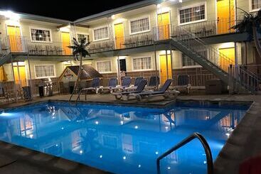 ホテル Sunrise Inn