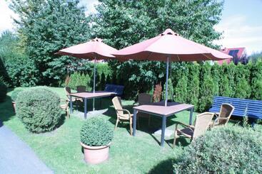 فندق Vier Linden