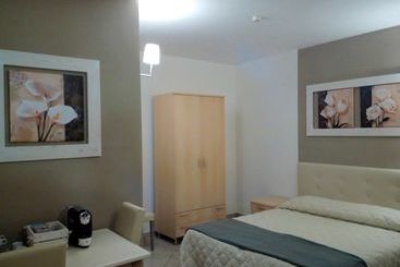 هتل آپارتمان Noi Aparts & Trulli