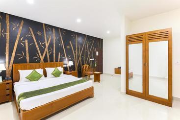 Adrak Summer Sand Hill Resort Vagamon