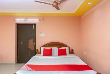 Hotelli Palar Residency