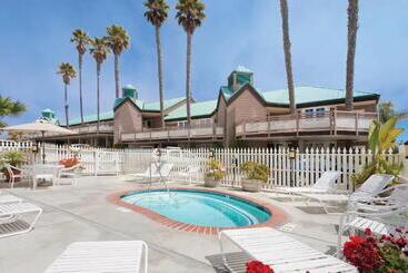 ホテル Worldmark Pismo Beach