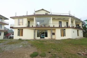 ホテル Oyo Rooms Naddi Sunset Point