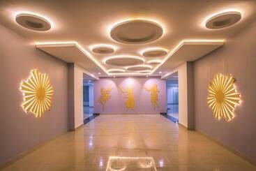 渡假胜地 Kadamb Spritual Stay