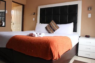 ホテル Visit Vakasha Guest Lodge 1