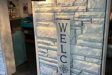 Hotelli Lakehouse Inn